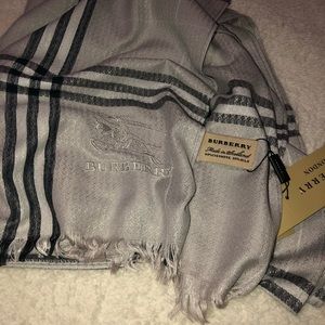 Classic Check Scarf Cashmere and Silk